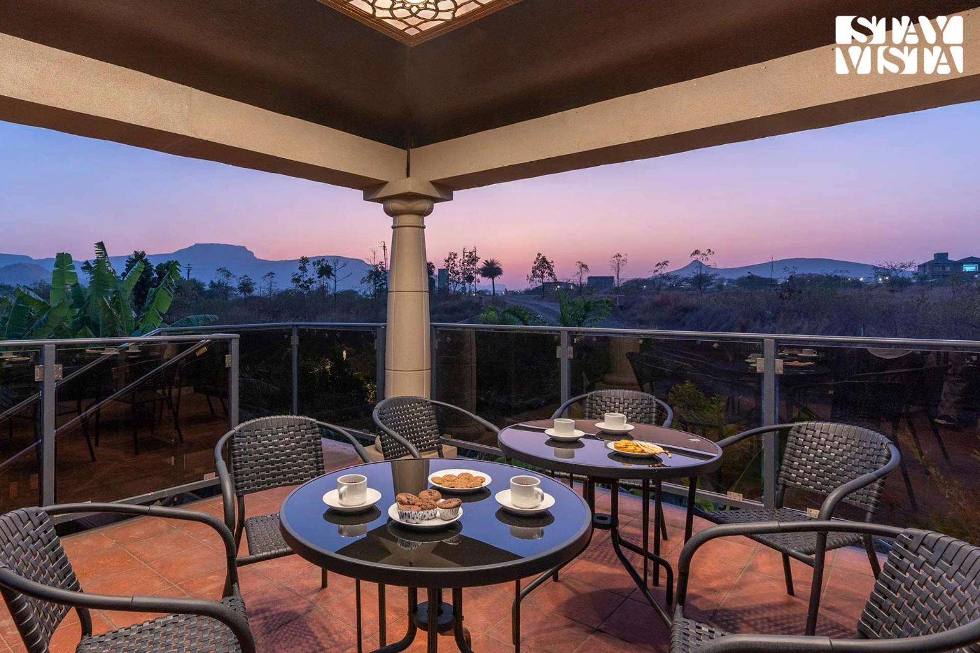 Stayvista'S Celeste Villa - Hill-View Retreat With Infinity Pool Nashik Zewnętrze zdjęcie