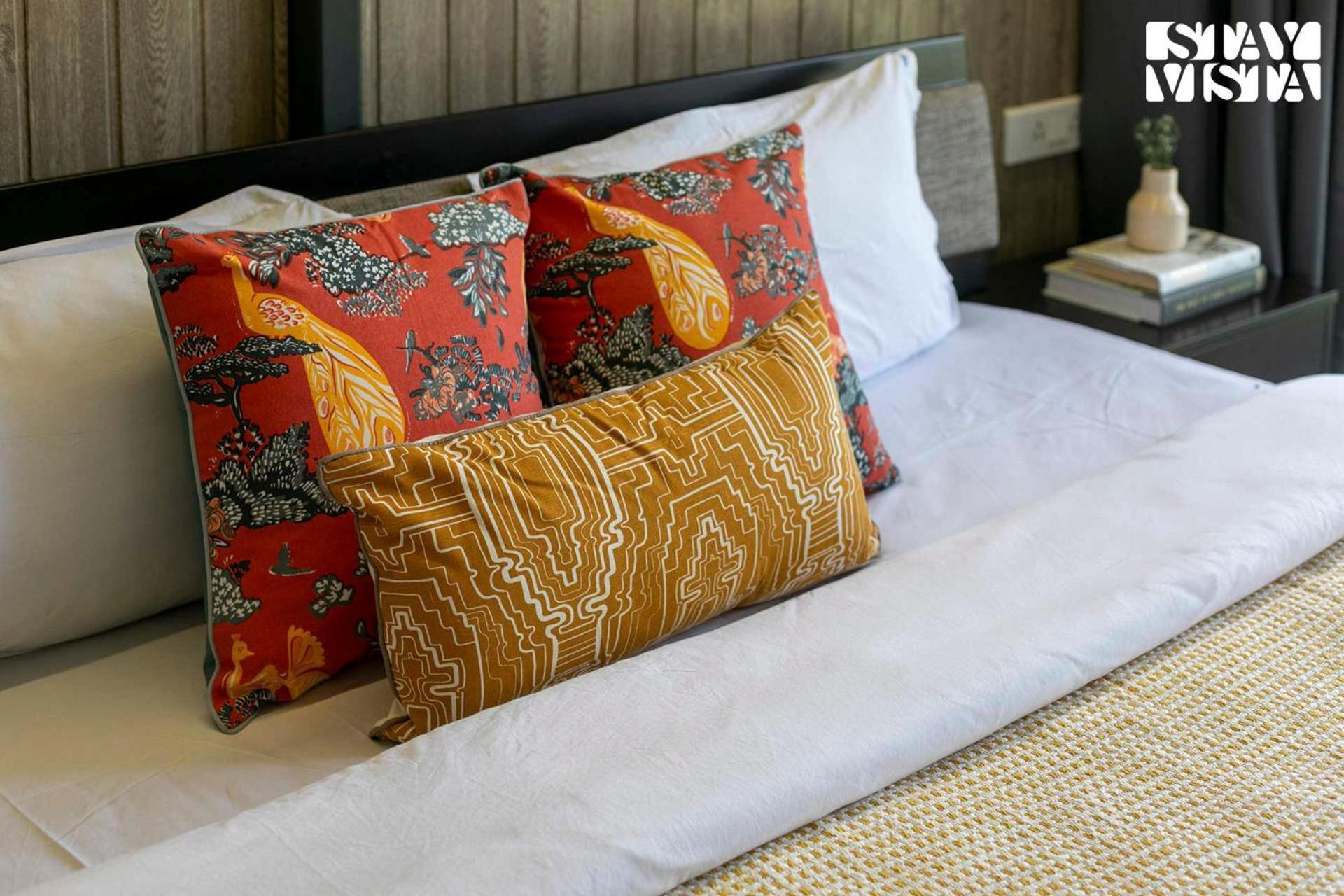 Stayvista'S Celeste Villa - Hill-View Retreat With Infinity Pool Nashik Zewnętrze zdjęcie